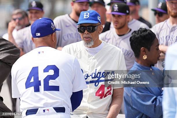 Abdul R Doger 113 Kareem Abdul Jabar Laker Photos & High Res Pictures - Getty Images