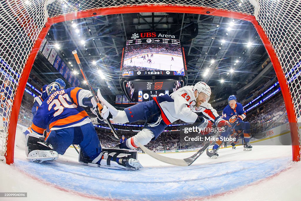 Washington Capitals v New York Islanders