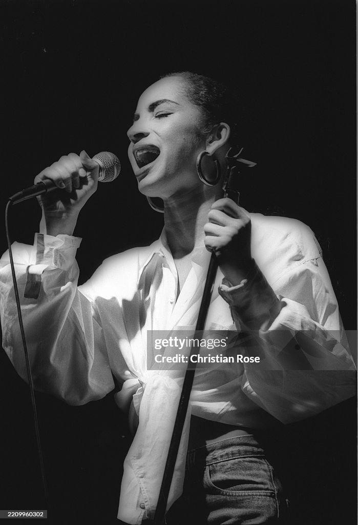 Sade Adu