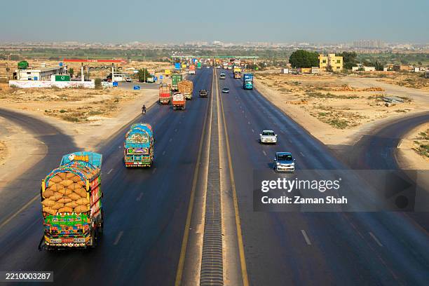 aerial view of m9 motorway karachi to hyderabad - basmati rice stock pictures, royalty-free photos & images