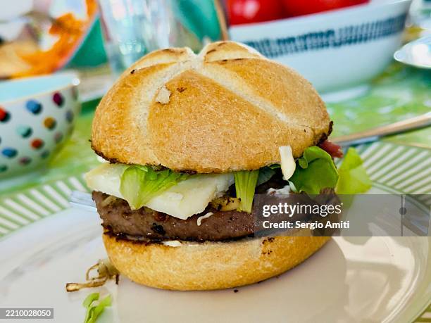 homemade beef burger - patty lombard stock pictures, royalty-free photos & images