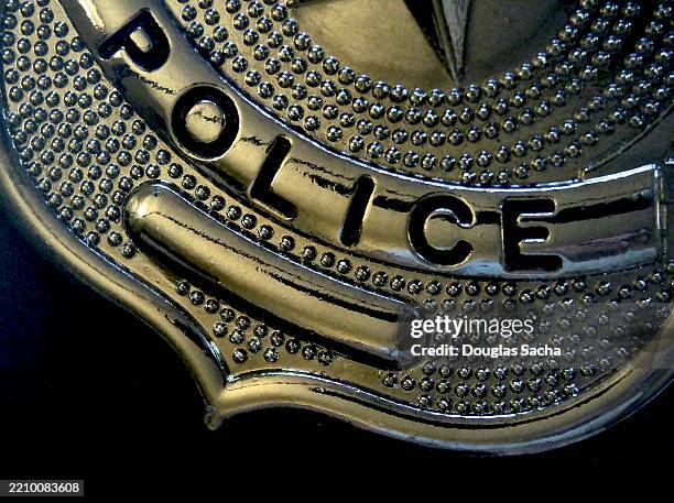 police force official badge - uniforme della polizia foto e immagini stock