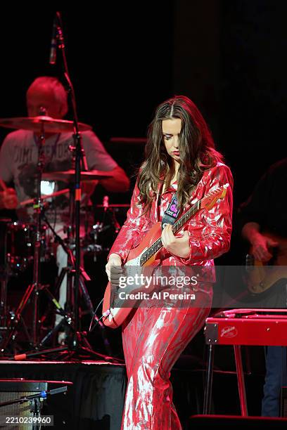 April Venable 88 Ally Venable Photos & High Res Pictures - Getty Images