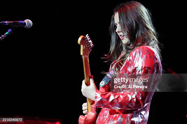 April Venable 88 Ally Venable Photos & High Res Pictures - Getty Images
