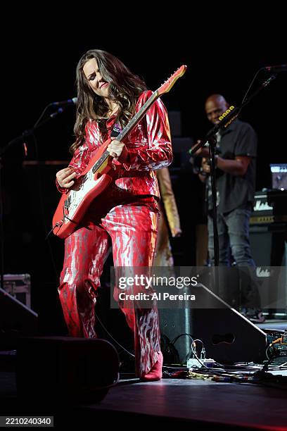 April Venable 88 Ally Venable Photos & High Res Pictures - Getty Images