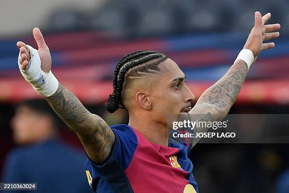 TOPSHOT Barcelona s Brazilian Forward Raphinha Celebrates Scoring topshot-barcelona-s-brazilian-forward-raphinha-celebrates-scoring