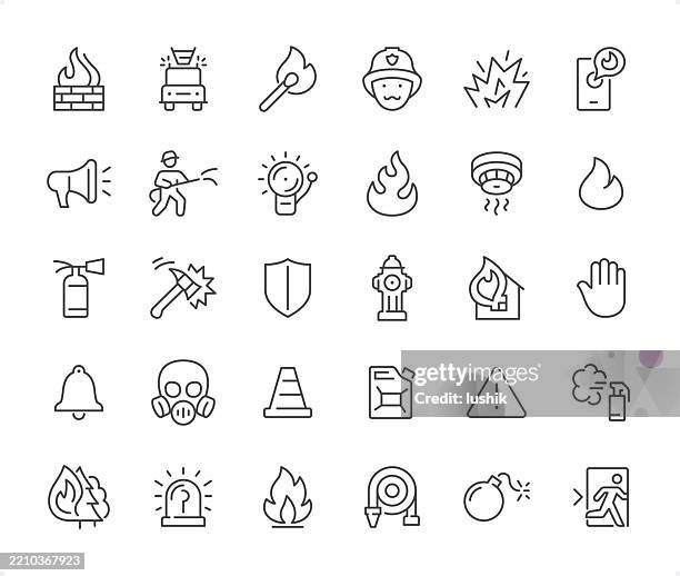 illustrazioni stock, clip art, cartoni animati e icone di tendenza di set di icone di allarme antincendio. spessore del tratto modificabile. icone perfette per i pixel. - fuggire