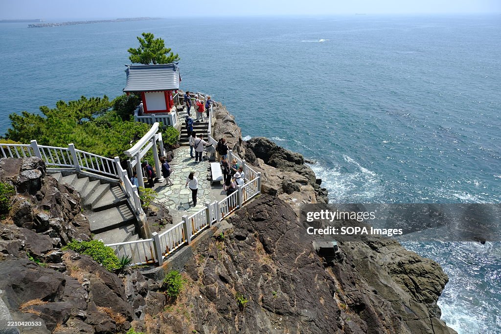 Katsurahama Ryuo Shrine (Katsurahama Dragon King Shrine)...