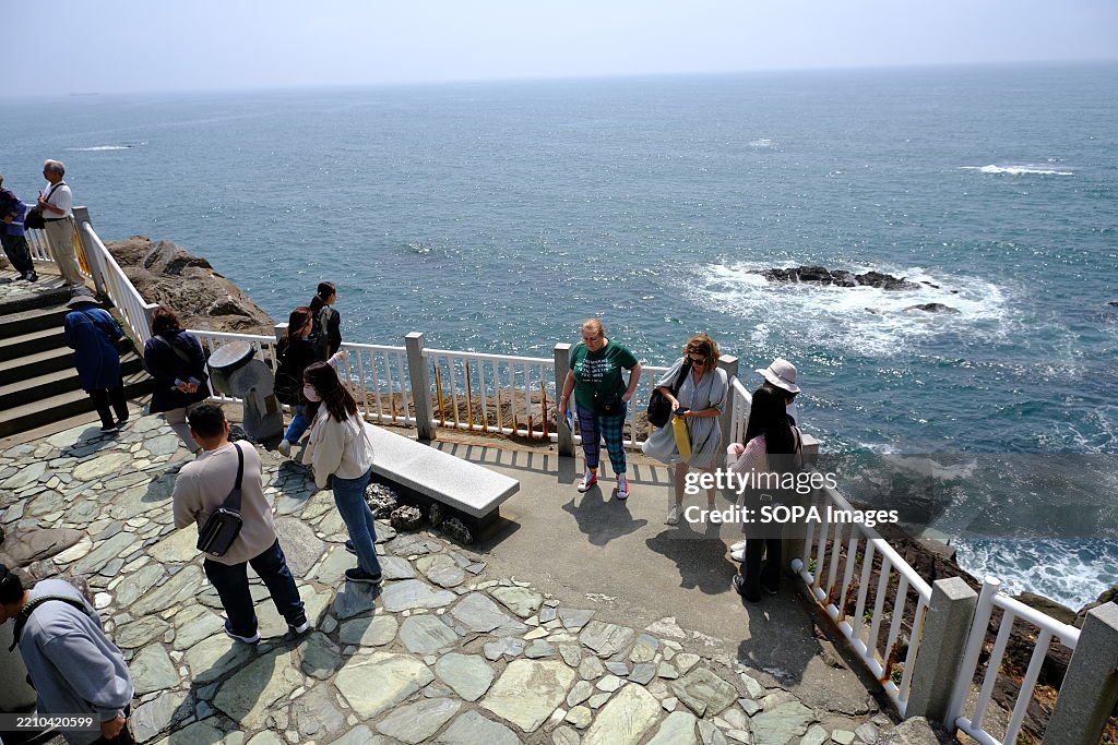 Katsurahama Ryuo Shrine (Katsurahama Dragon King Shrine)...