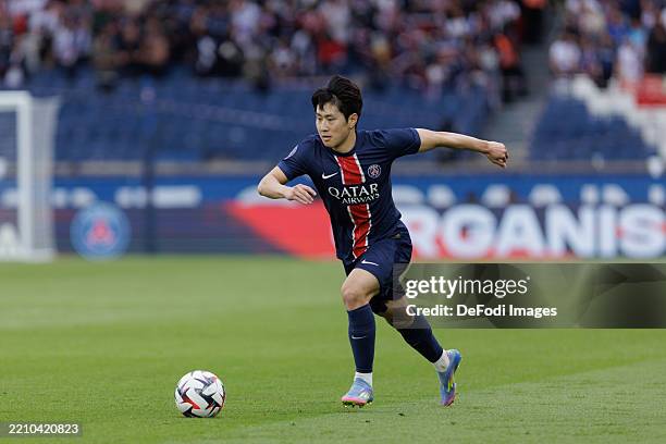 Paris, France Lee Kang-in of Paris Saint-Germain in action during the Ligue 1 match between Paris Saint-Germain and Le Havre AC at Parc des Princes...