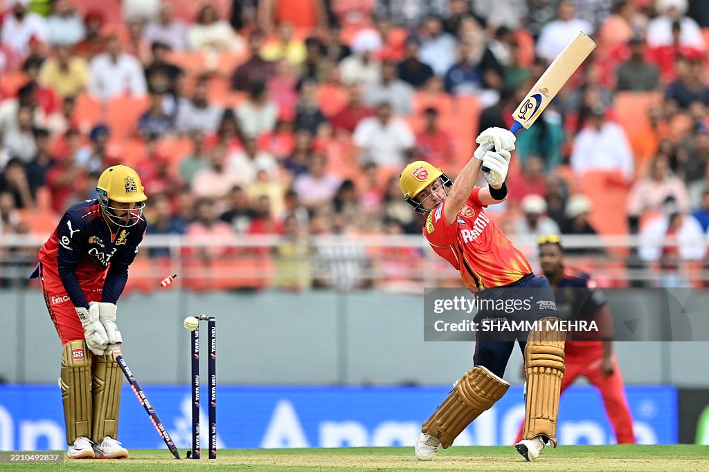 TOPSHOT-CRICKET-IND-IPL-T20-PUNJAB-BENGALURU