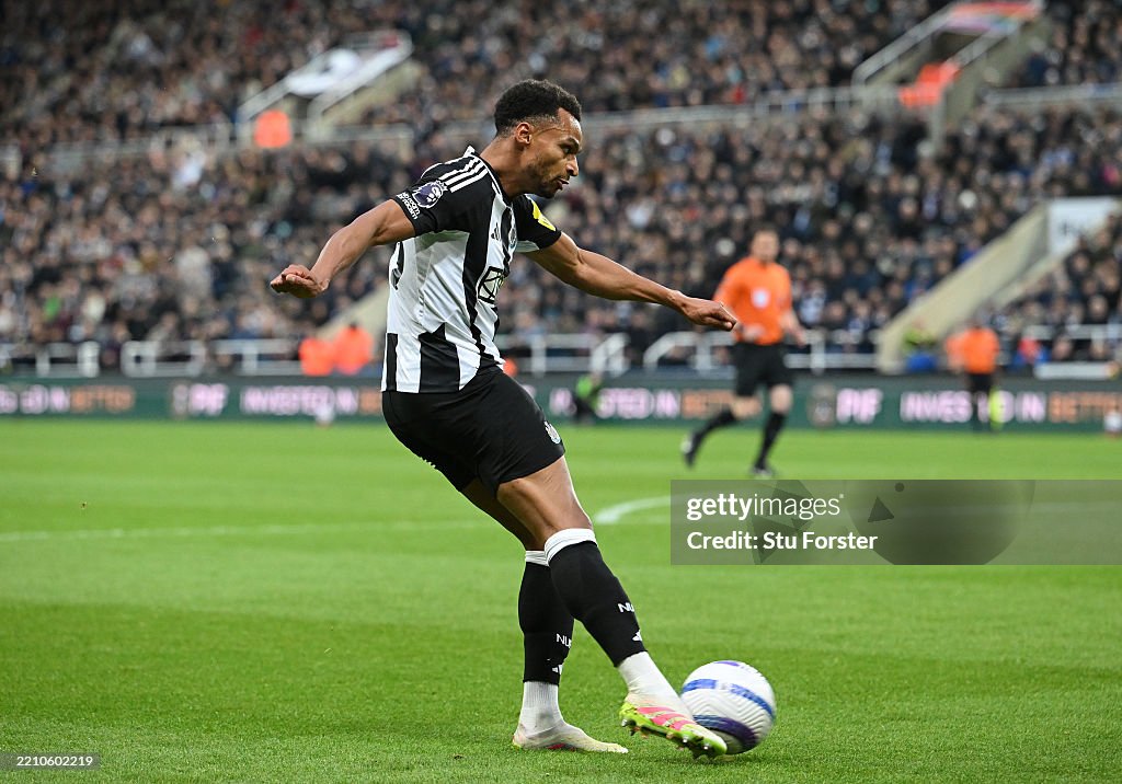 Newcastle United FC v Crystal Palace FC - Premier League