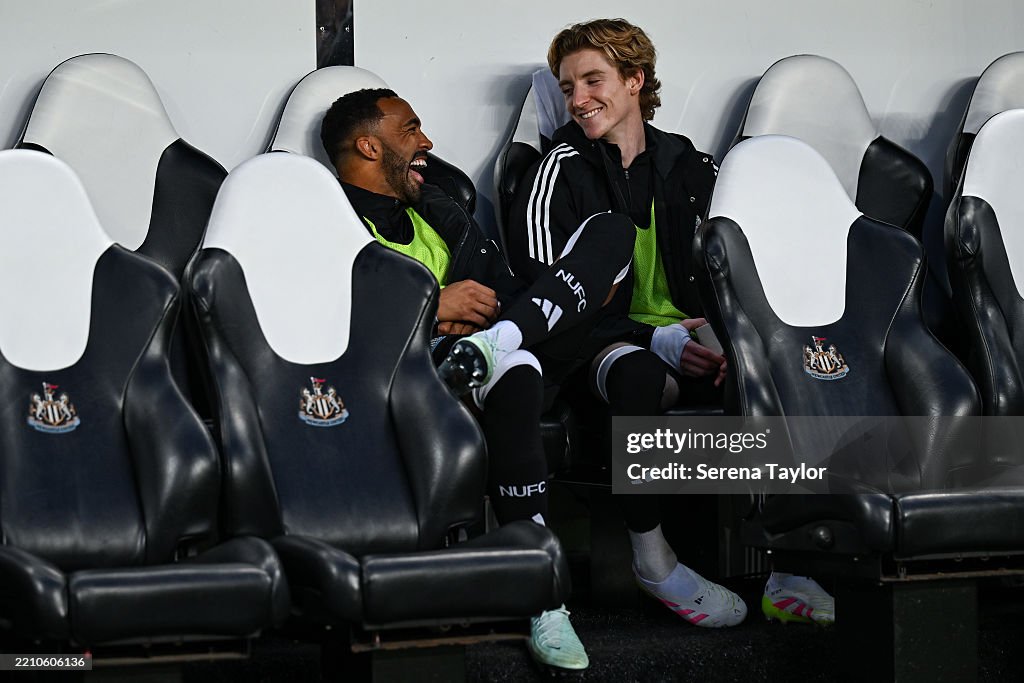 Newcastle United FC v Crystal Palace FC - Premier League