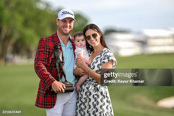 Molly Philbin Rbc Justin Thomas, his wife Jillian Wisniewski and their daughter Molly ...