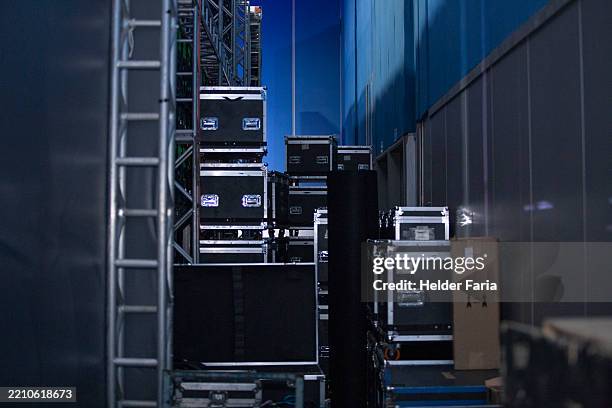 backstage, trusses, and stacked organizer boxes - backstage bildbanksfoton och bilder