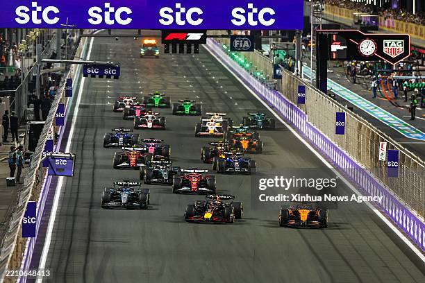 F1 Racing Startingline 1,914 Formula One Starting Grid Stock Photos, High-Res Pictures, and ...