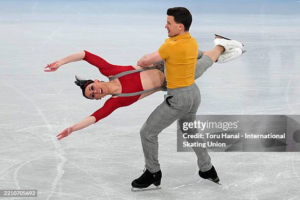 Charlene Guignard and Marco Fabbri of Italy compete in the Ice Dance Rhythm Dance during the ISU World Team Trophy at Tokyo Metropolitan Gymnasium on...