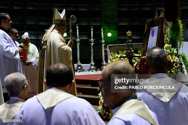 Cardinal Rio 58 Peter Tempesta Stock Photos, High-Res Pictures, and Images - Getty ...