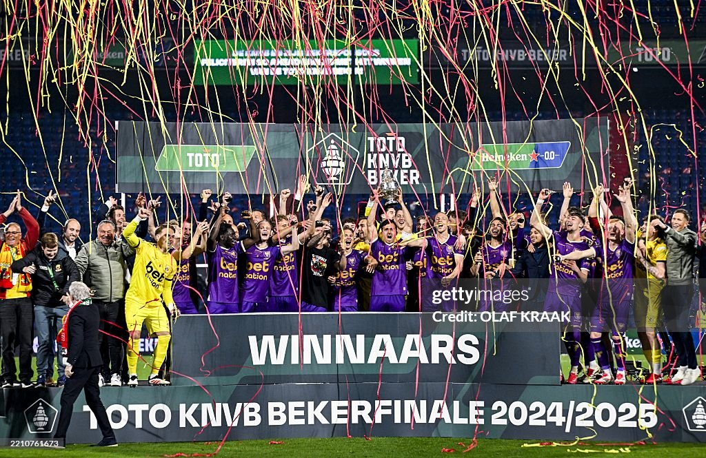 FBL-NED-KNVB CUP-AZ ALKMAAR-GO AHEAD EAGLES