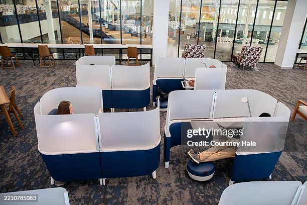Library Cubical 124 Library Cubicle Stock Photos, High-Res Pictures, and Images - Getty ...