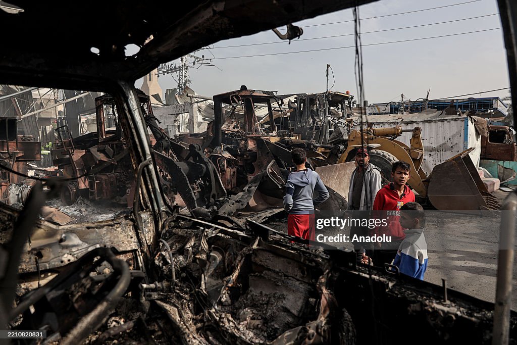Israeli army hits construction equipment used for debris removal in Gaza