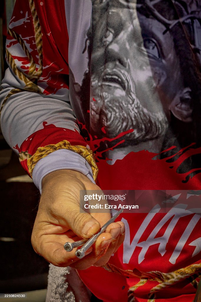 Filipinos Celebrate Good Friday