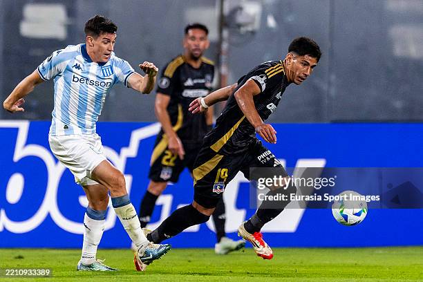 Salomón Rodríguez of Colo Colo runs with the ball during the Copa CONMEBOL Libertadores 2025 match between Colo Colo and Racing Club at Estádio...