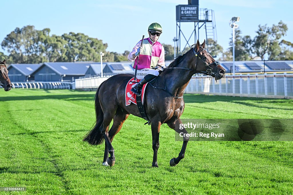 Roderick Insurance Brokers BM64 Handicap