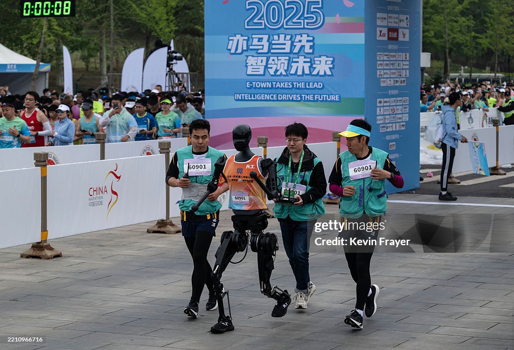 Beijing Showcases World's First Humanoid Half Marathon