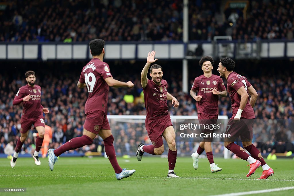 Everton FC v Manchester City FC - Premier League