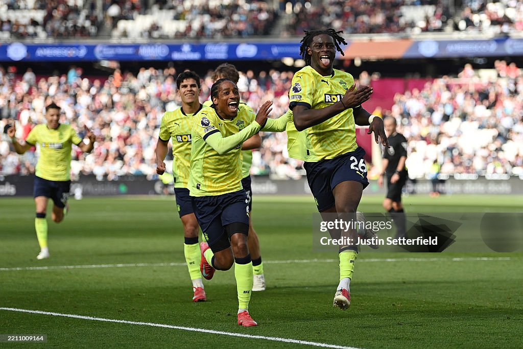 West Ham United FC v Southampton FC - Premier League