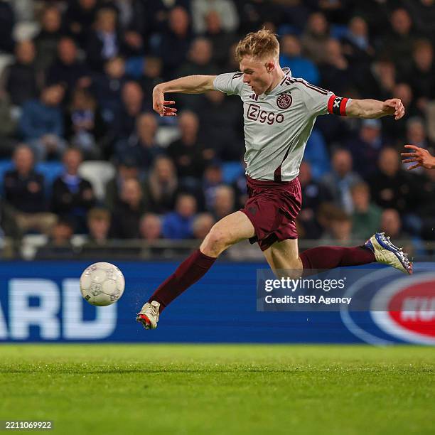 Nick Verschuren of Jong Ajax during the Dutch Keuken Kampioen Divisie match between De Graafschap and Jong Ajax at Stadion De Vijverberg on April 19,...