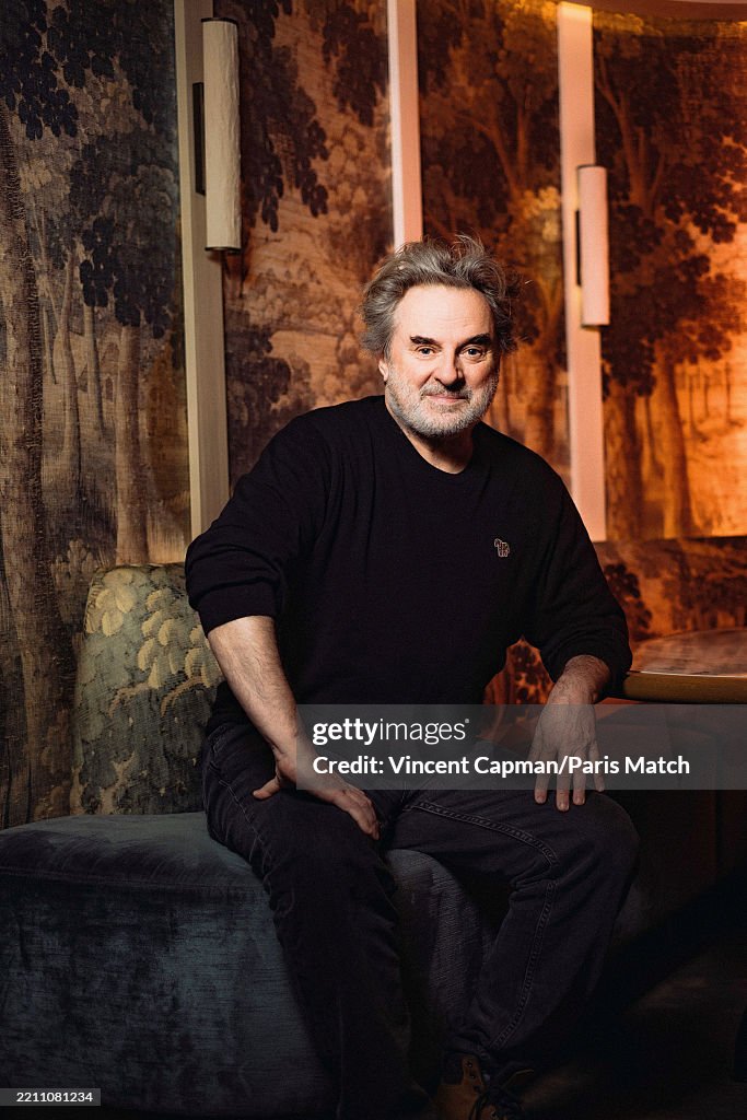 Jean-Christophe Grange, Paris Match Issue 3952, February 5, 2025