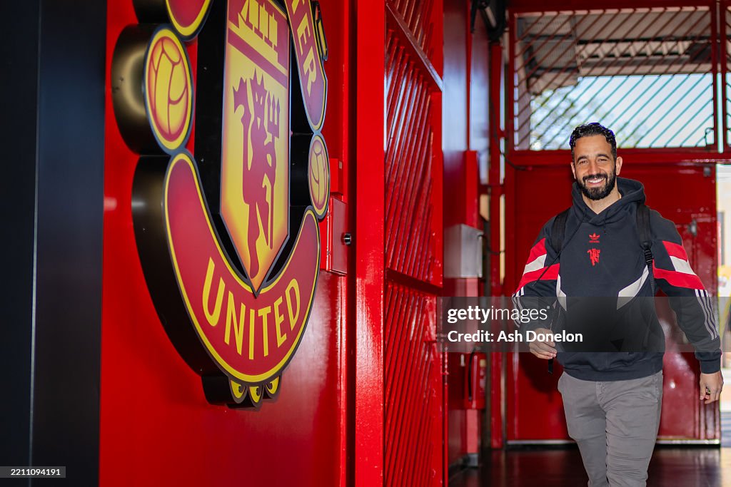 Manchester United FC v Wolverhampton Wanderers FC - Premier League
