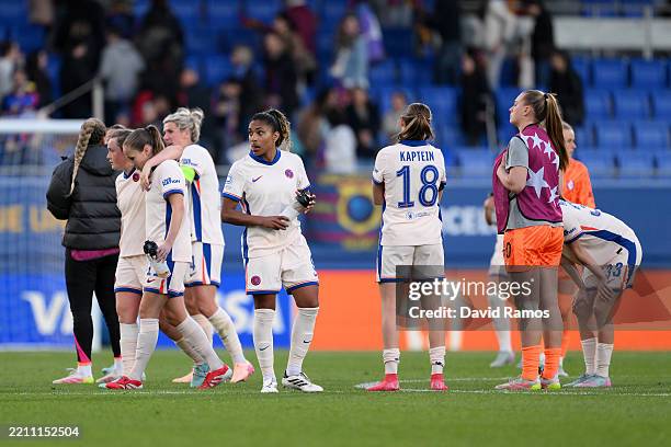 Catarina Macario of Chelsea looks dejected with teammates after 4-1 defeat to FC Barcelona in the UEFA Women's Champions League Semi-Final first leg...