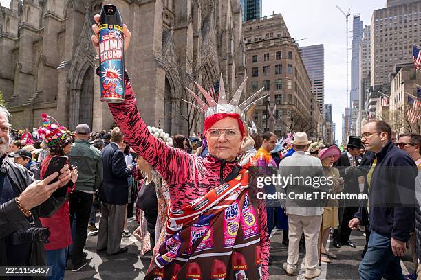 Bonnet Trump 11 Dump Trump (Statue) Stock Photos, High-Res Pictures, and Images ...