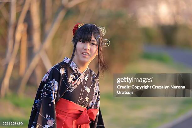 Japan Graduation Robe 106 Purple Graduation Gowns Stock Photos, High-Res Pictures, and Images ...