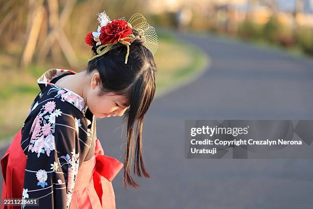 Japan Graduation Robe 106 Purple Graduation Gowns Stock Photos, High-Res Pictures, and Images ...