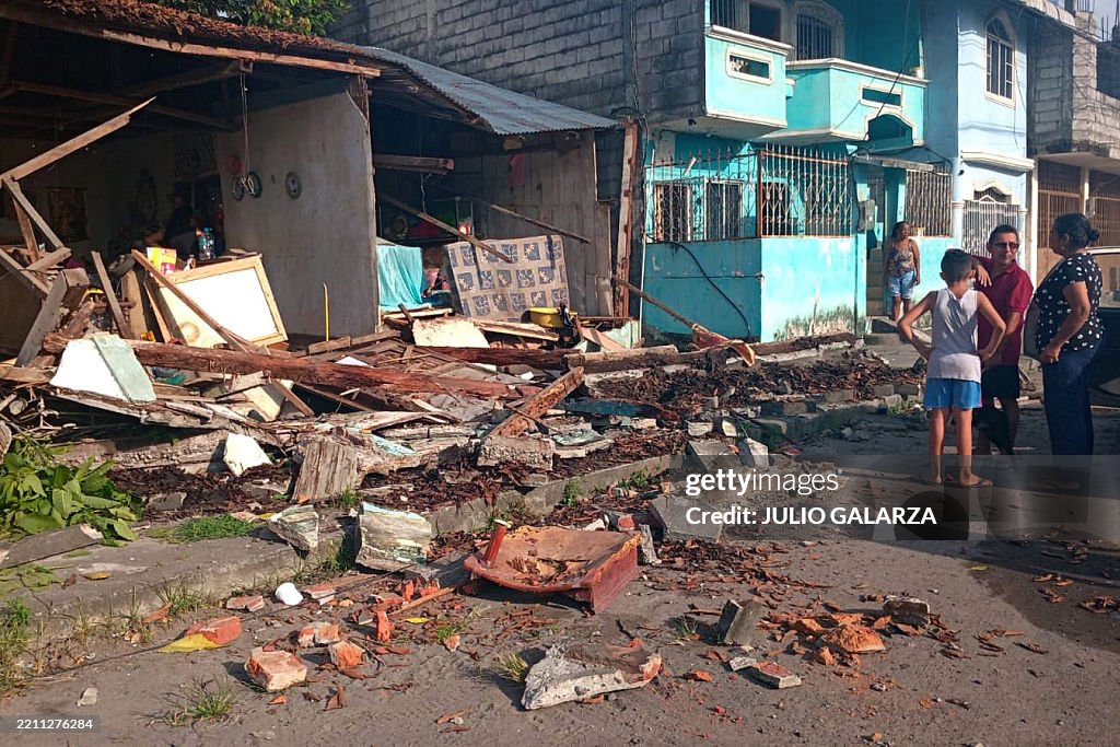 ECUADOR-QUAKE