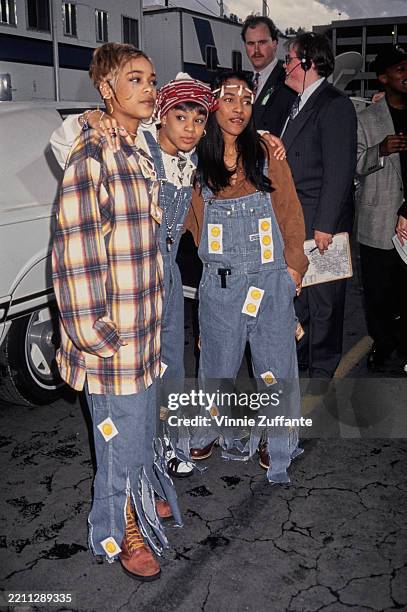 American girl group TLC attend the 21st Annual American Music Awards at the Shrine Auditorium in Los Angeles, California, 7th February 1994.
