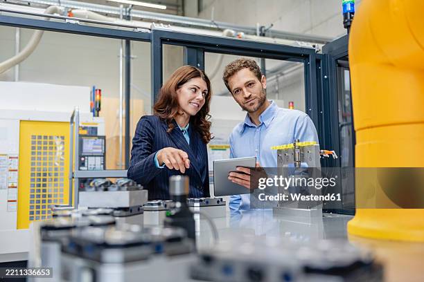 855 Collaborative Robots& Stock Photos, High-Res Pictures, and Images ...