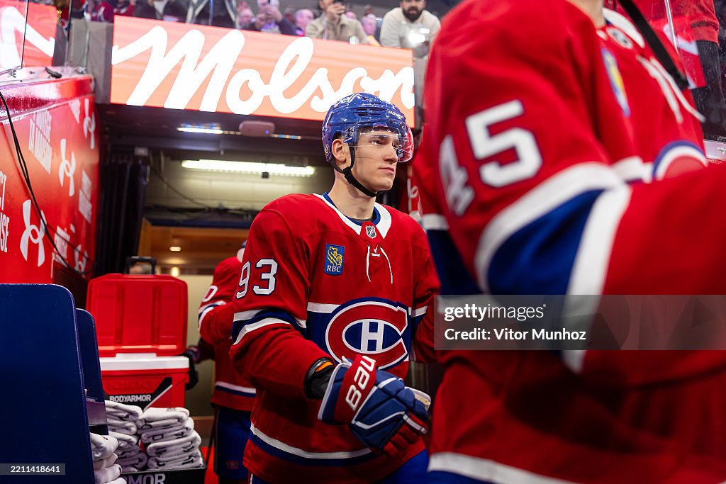 Carolina Hurricanes v Montreal Canadiens