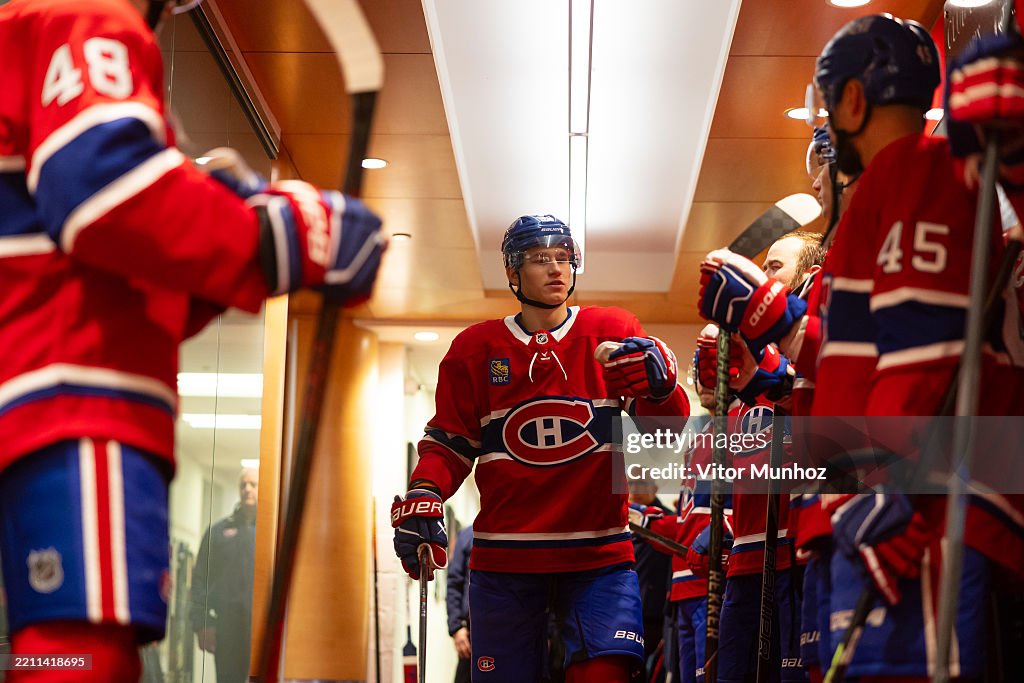 Carolina Hurricanes v Montreal Canadiens
