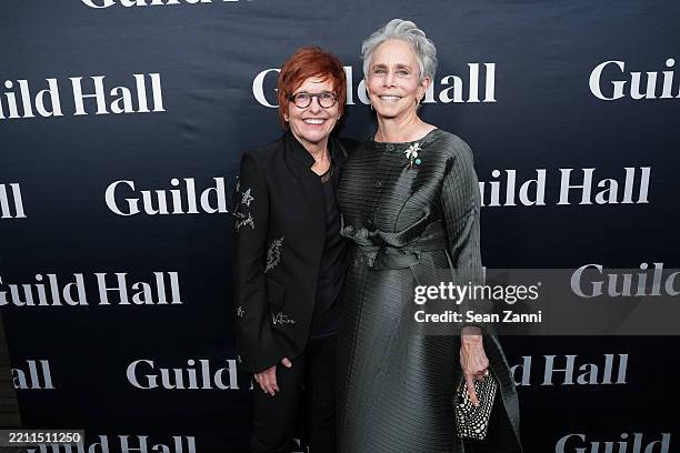 Gina Patsy 54 Gina Gibney Stock Photos, High-Res Pictures, and Images - Getty Images