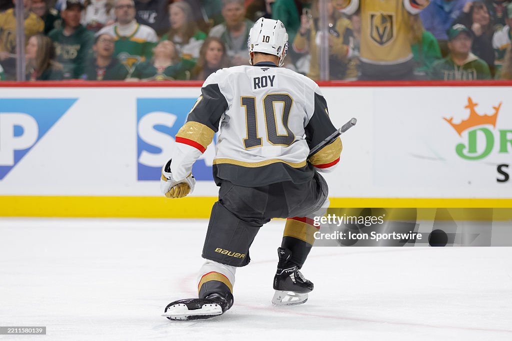 NHL: APR 26 Stanley Cup Playoffs First Round Game 4 Golden Knights at Wild