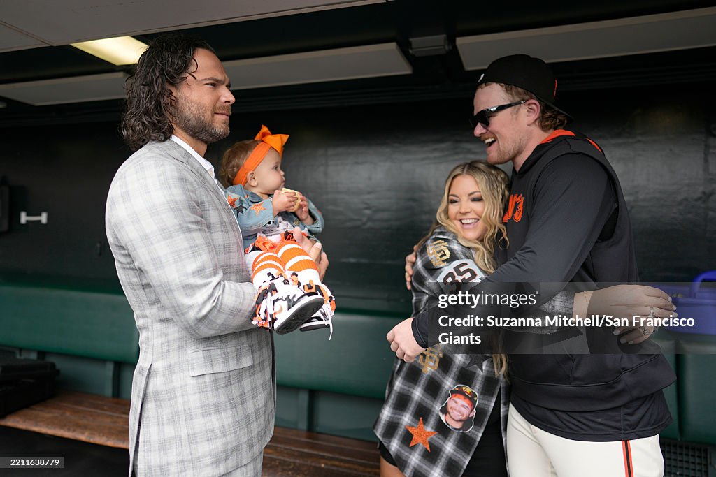 Jaylynne Reed Brandon Crawford, his wife Jaylynne and daughter Jazlyn, with Logan ...