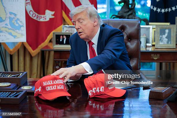 Donald Trump's 'Make America Great Again' hat sold out at Trump Tower Donald Trump's 'Make America Great Again' hat sold out at Trump Tower