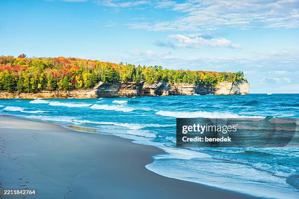 pictured rocks beach michigan usa autumn - great lakes stock pictures, royalty-free photos & images