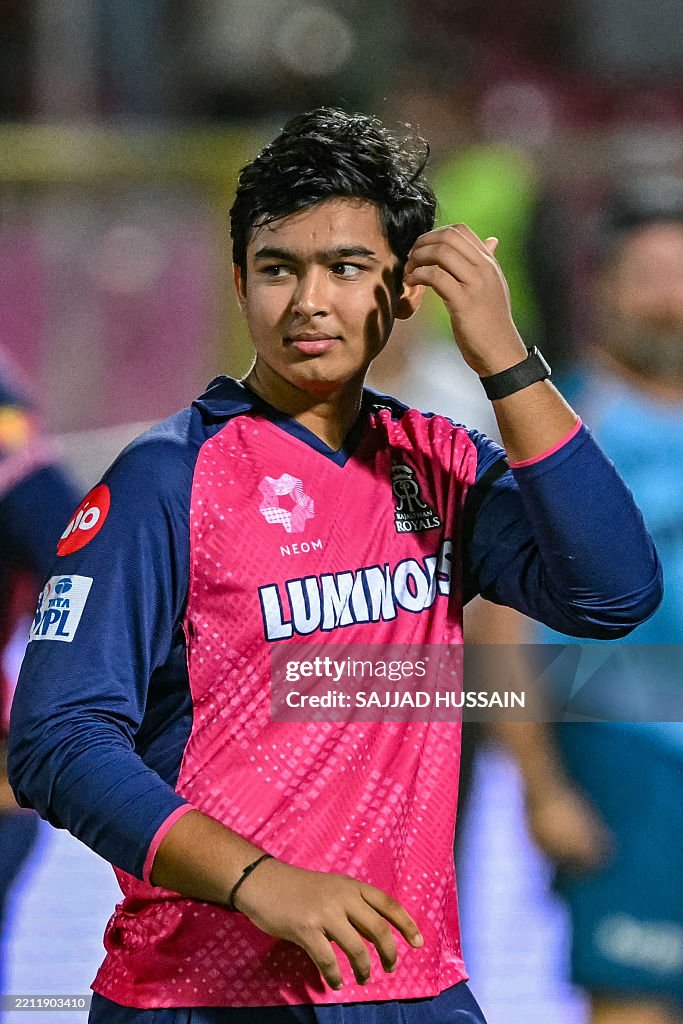 CRICKET-IND-IPL-T20-RAJASTHAN-GUJARAT