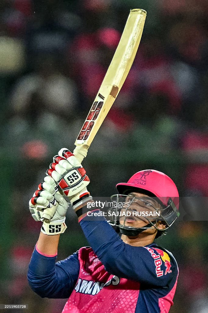 CRICKET-IND-IPL-T20-RAJASTHAN-GUJARAT